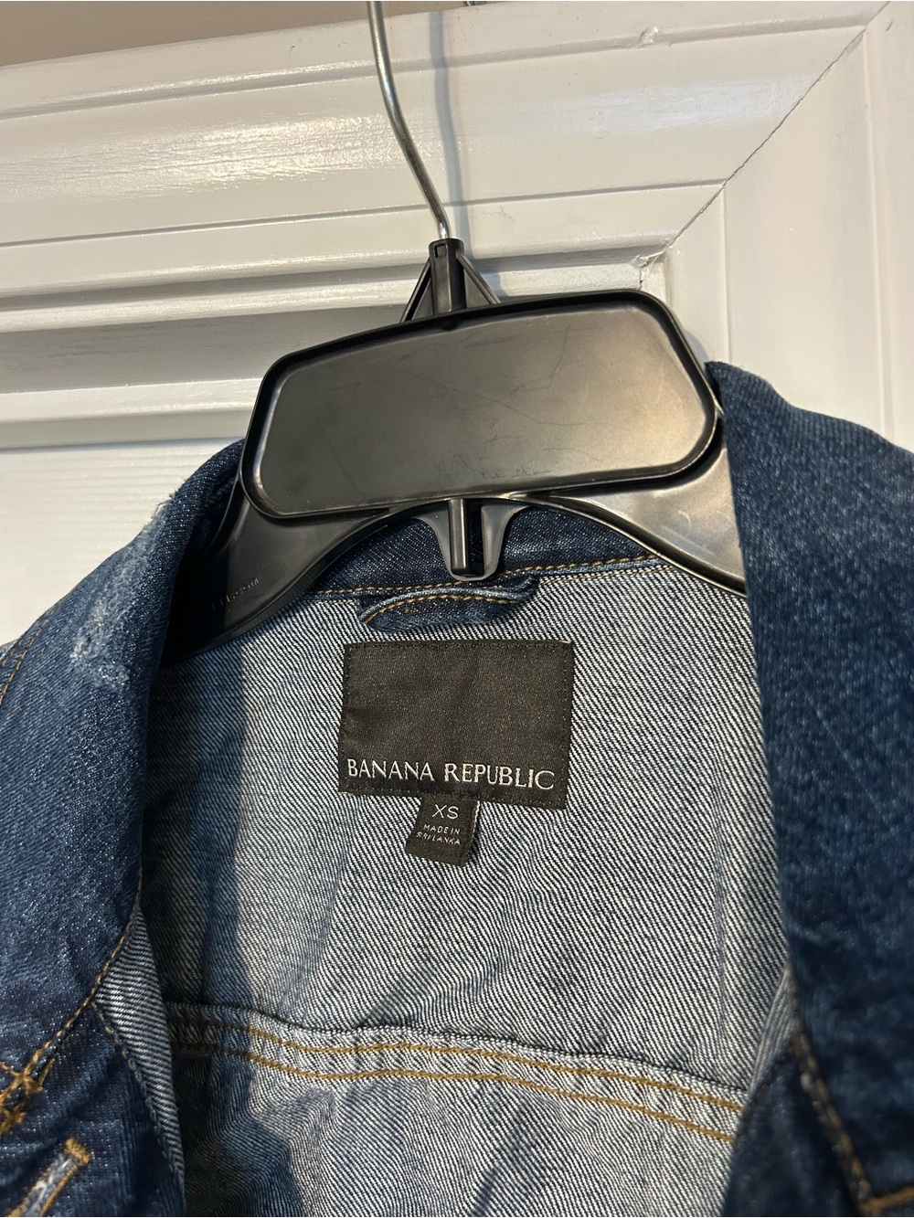 Banana Republic denim jacket - XS - Picture 2 of 4